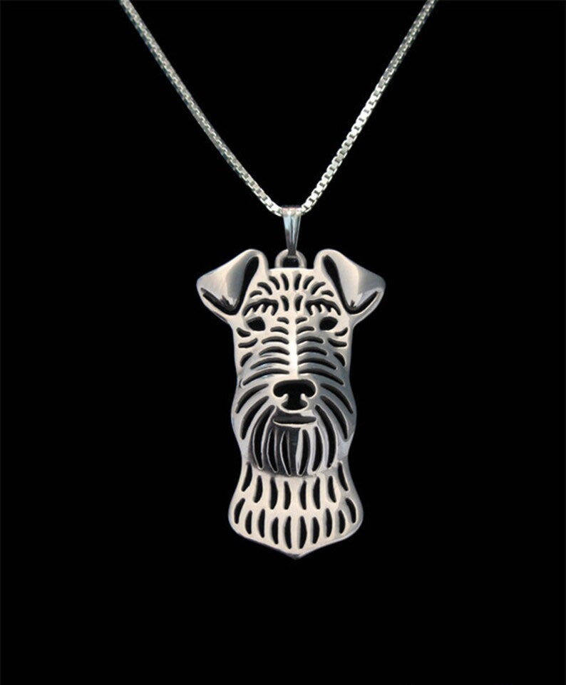 New Cute Welsh Terrier Pendant & Chain !