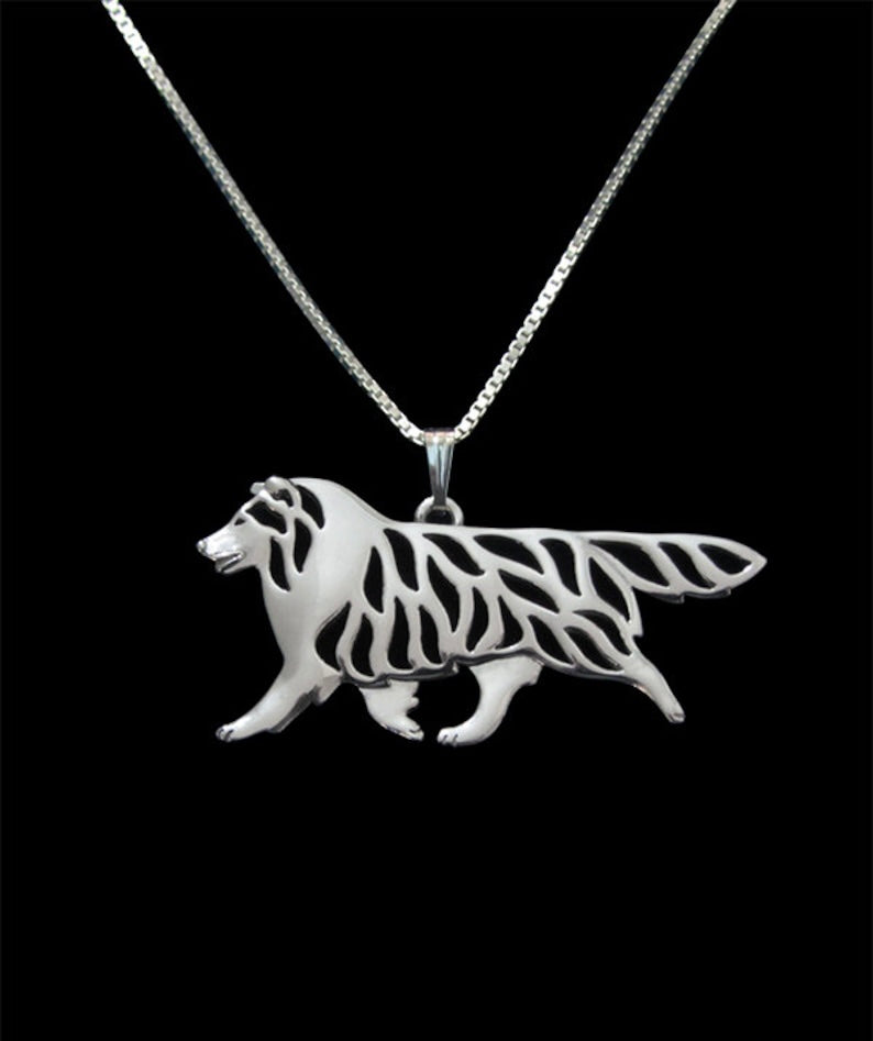 New Cute Sheltie Movement Necklace !