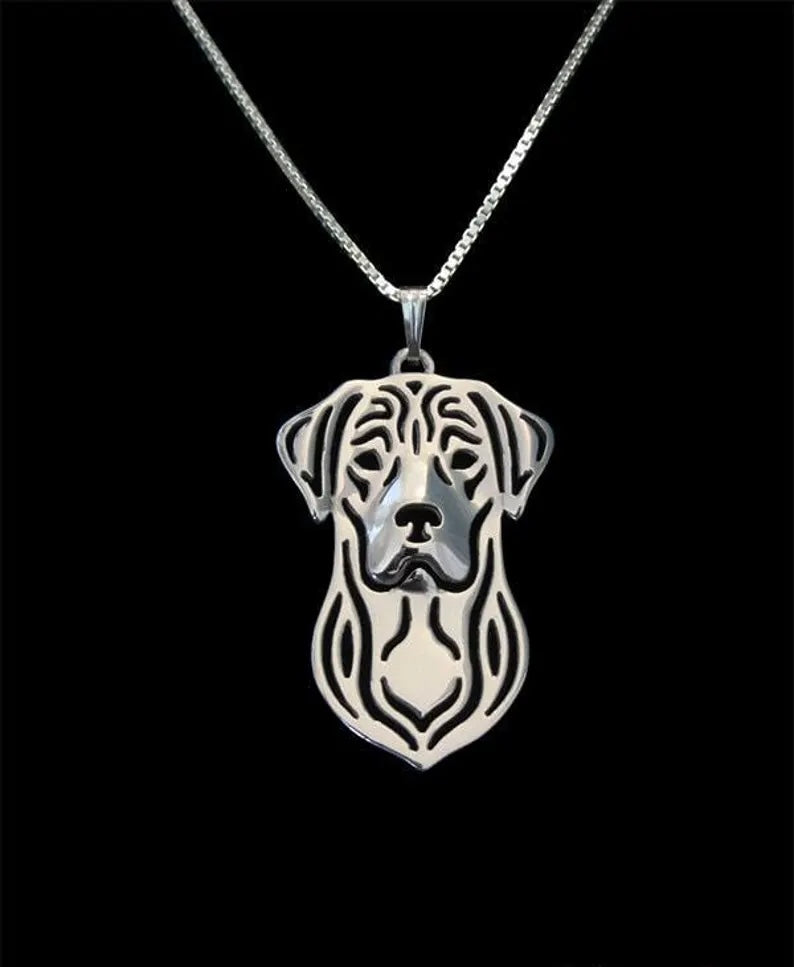 New Cute Labrador Pendant & Chain !